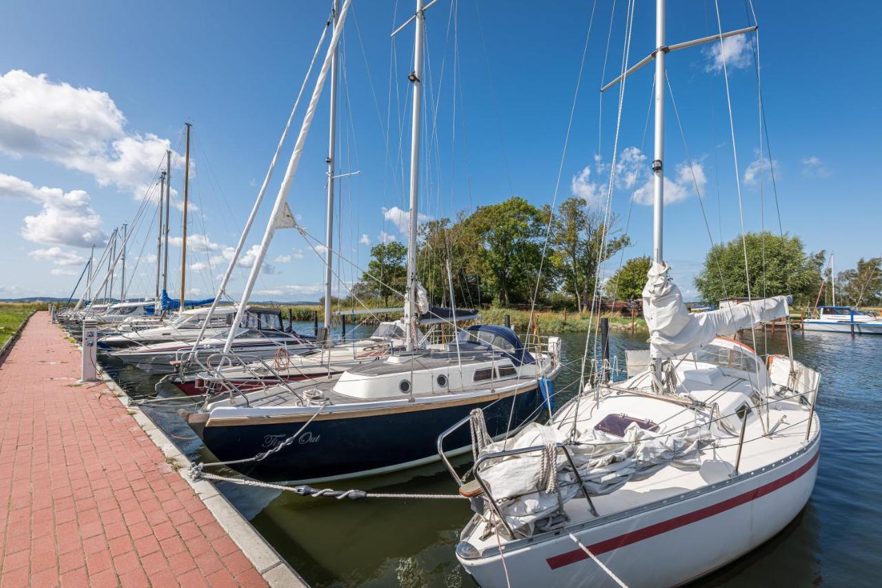 Marina Martinshafen - Beach Life Sassnitz Eksteriør billede